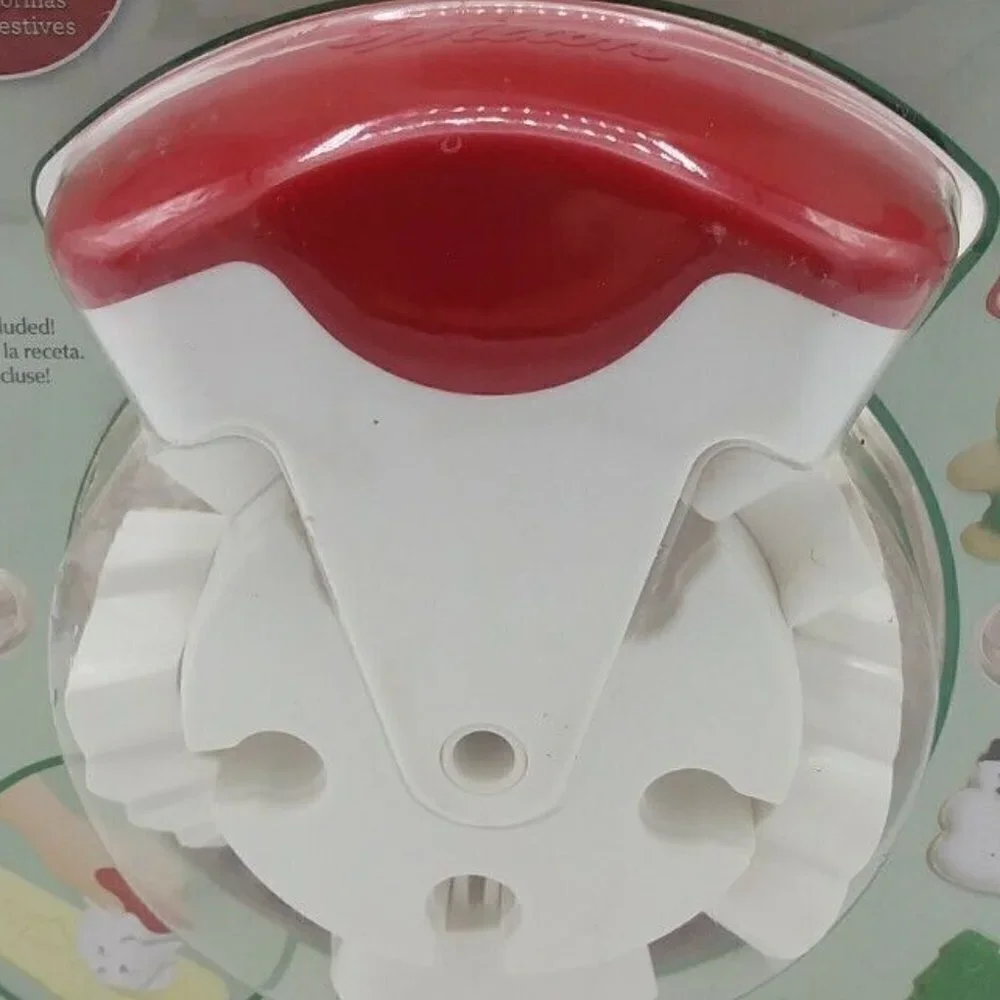 Wilton Roller Cutter #2308-1054 5 Shapes Baking Cookie Cutter Christmas NIP NEW